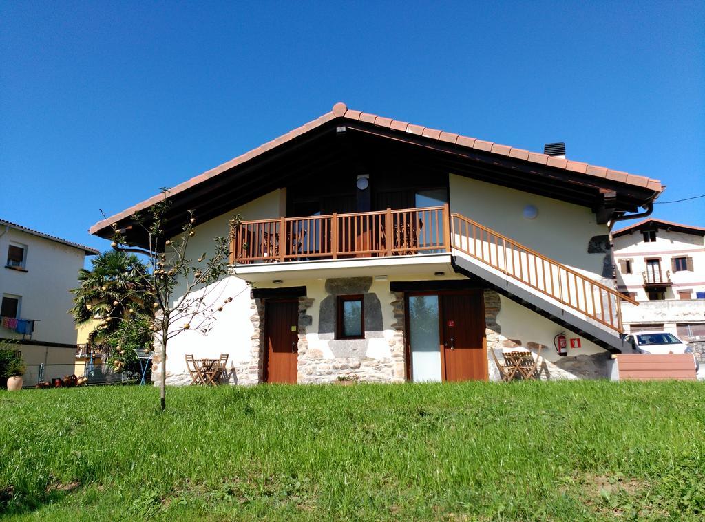 Apartamentos Aldagaia Hernani Bilik gambar
